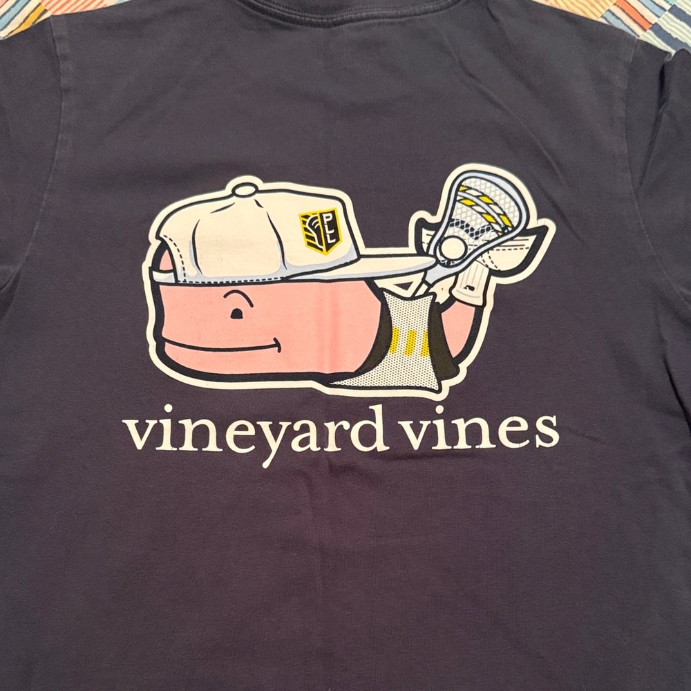 Vineyard Vines Black Short-Sleeve Pocket Tee with Yellow Crest Logo